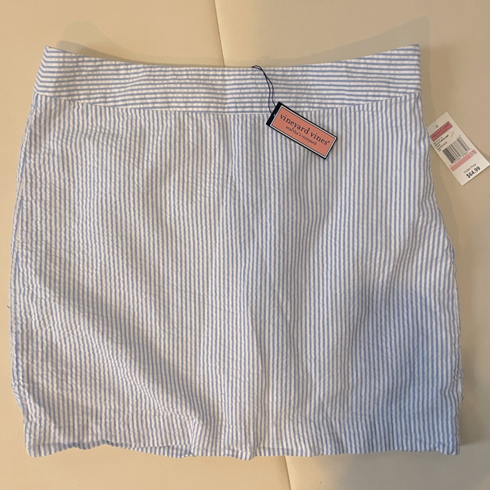Vineyard Vines seersucker skirt